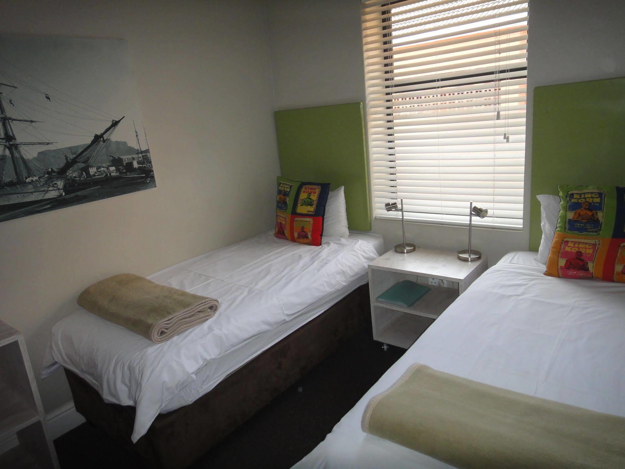 קייפטאון Ashanti Lodge Green Point מראה חיצוני תמונה